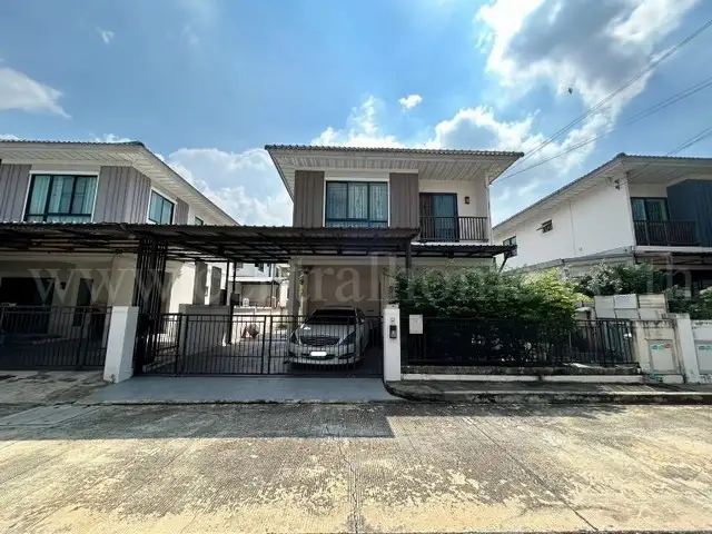 ลดราคา บ้านแฝด โมดิ วิลล่า บางบัวทอง บ้านสวย พร้อมอยู่ ใกล้ MRT สถานีคลองบางไผ่